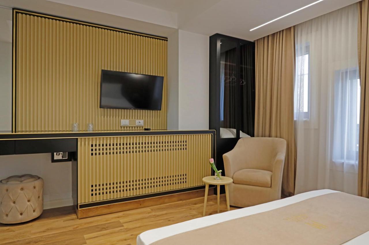Mark Hotel Tirana Berxull Exterior photo